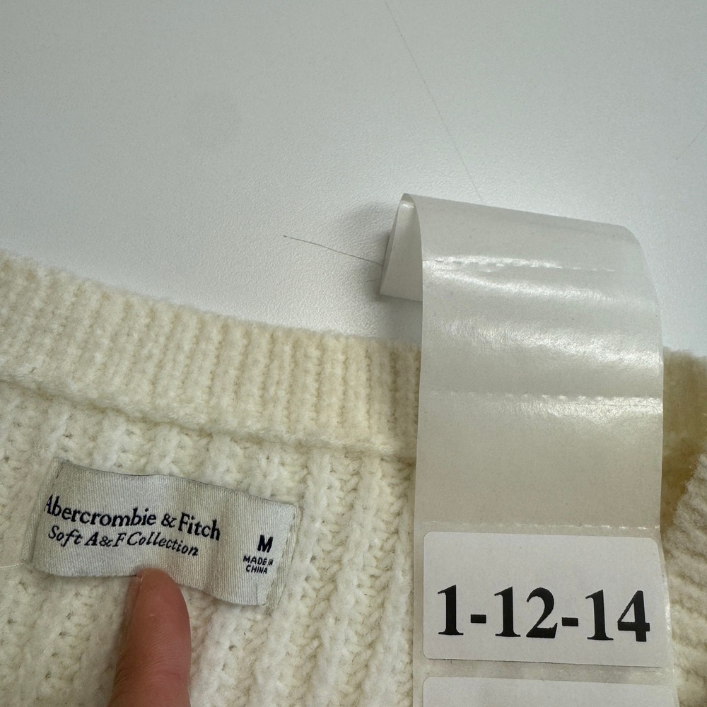 Abercrombie Sweater Womens Medium White Ribbed V-Neck Soft Knit Cozy Minimalist - Picture 5 of 9